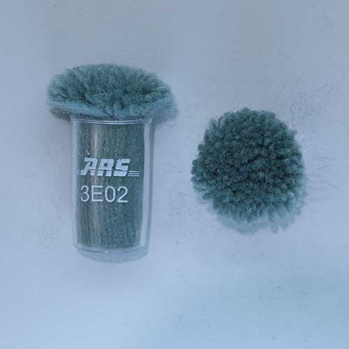 ARS 3E02 Wool Pom