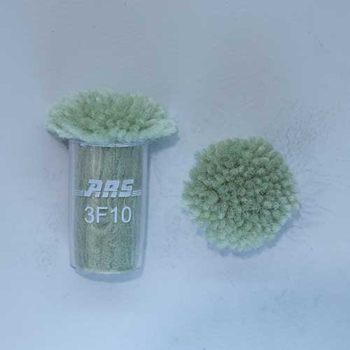ARS 3F10 Wool Pom