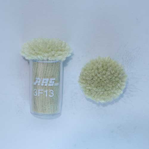 ARS 3F13 Wool Pom