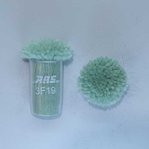 ARS 3F19 Wool Pom