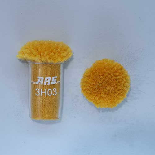 ARS 3H03 Wool Pom