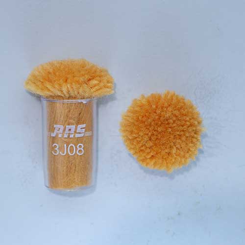 ARS 3J08 Wool Pom