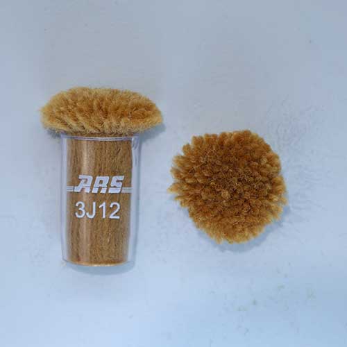 ARS 3J12 Wool Pom