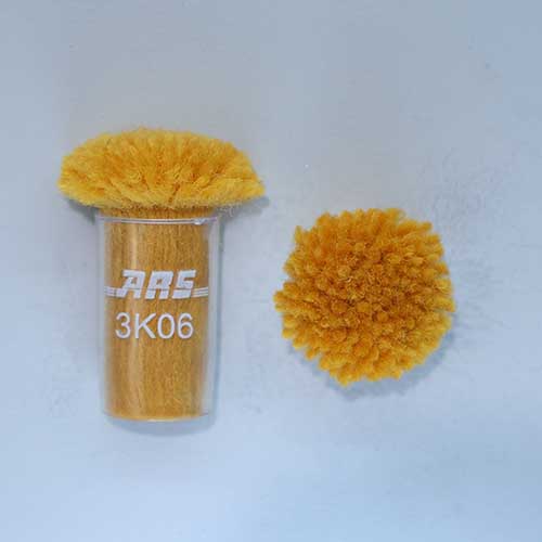 ARS 3K06 Wool Pom