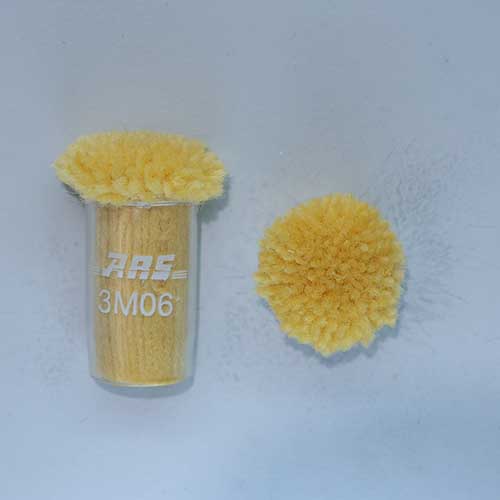 ARS 3M06 Wool Pom