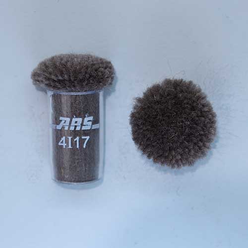 ARS 4I17 Wool Pom