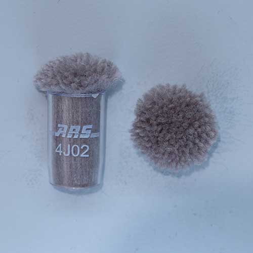 ARS 4J02 Wool Pom