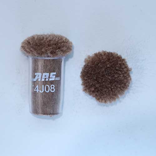 ARS 4J08 Wool Pom