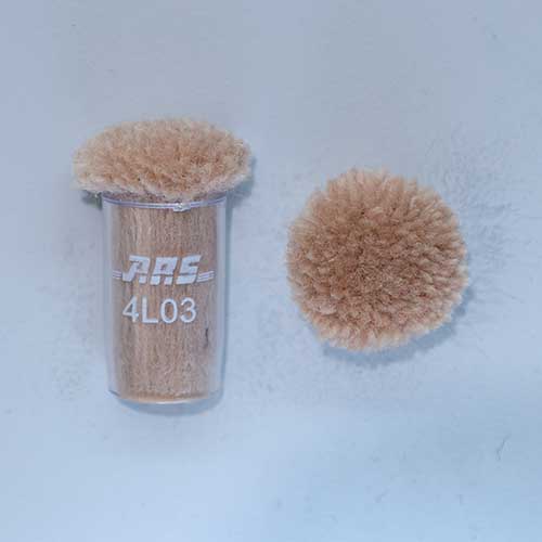 ARS 4L03 Wool Pom