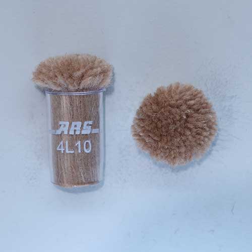 ARS 4L10 Wool Pom