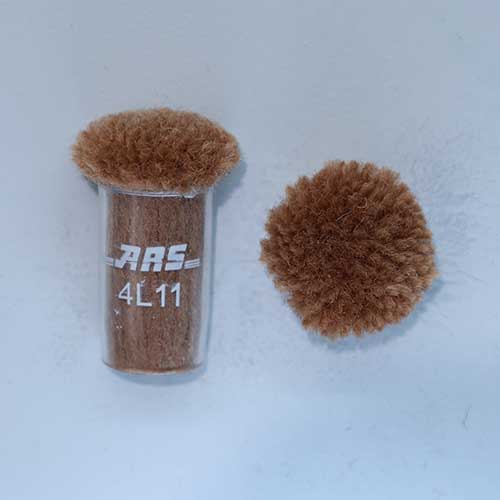 ARS 4L11 Wool Pom