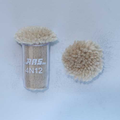 ARS 4N12 Wool Pom