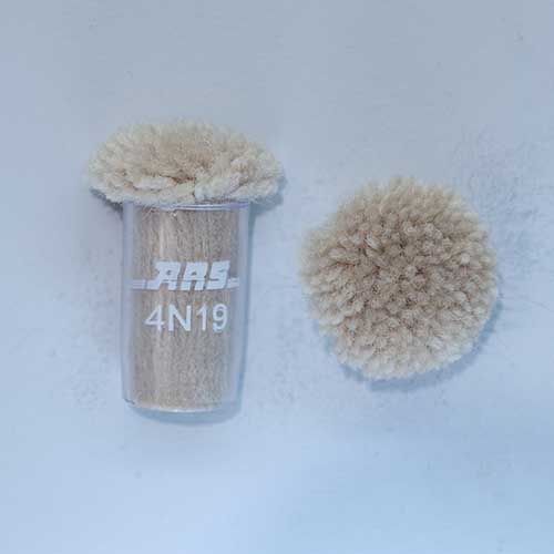 ARS 4N19 Wool Pom