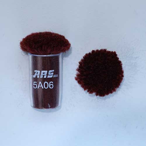 ARS 5A06 Wool Pom