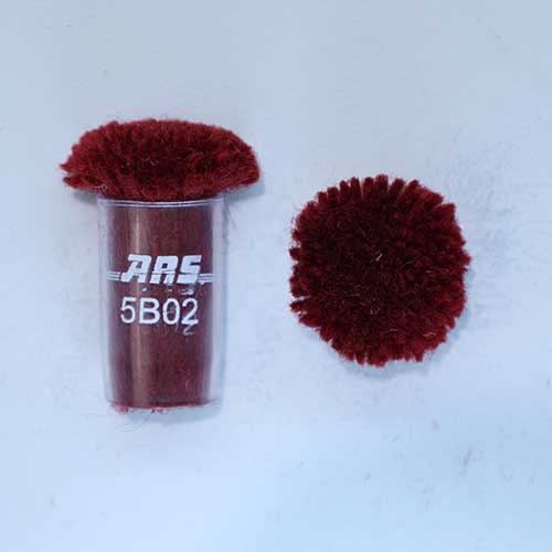 ARS 5B02 Wool Pom