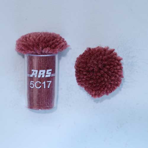 ARS 5C17 Wool Pom