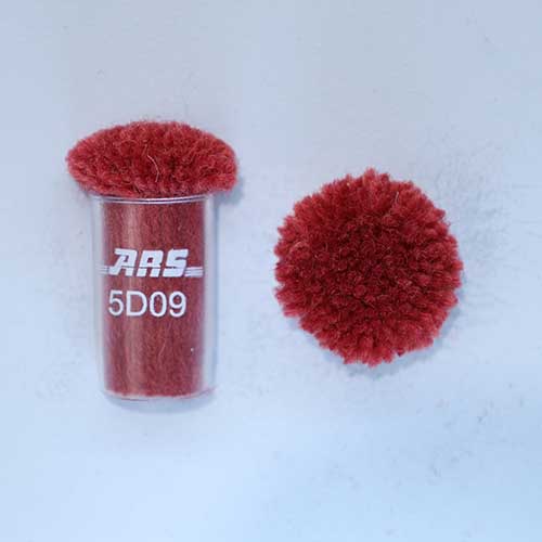 ARS 5D09 Wool Pom