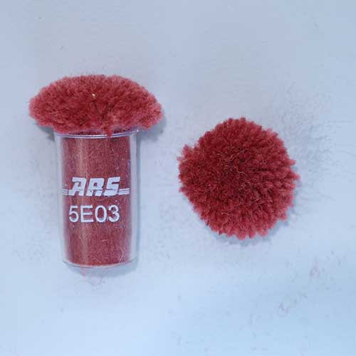 ARS 5E03 Wool Pom