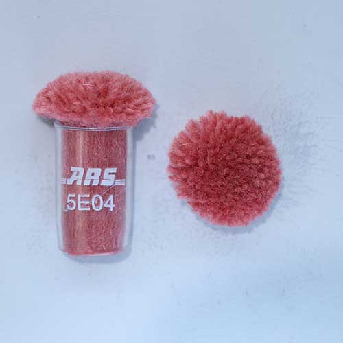 ARS 5E04 Wool Pom