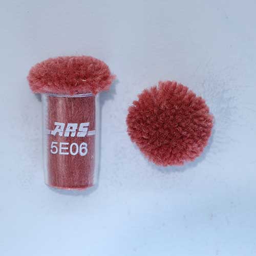 ARS 5E06 Wool Pom