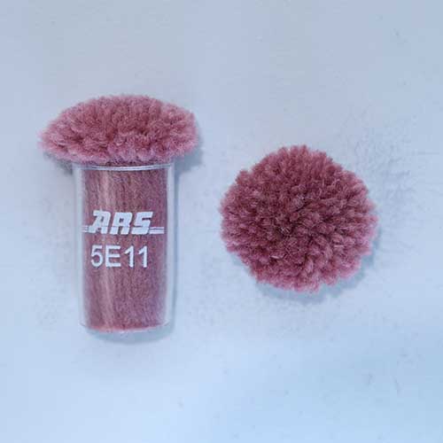 ARS 5E11 Wool Pom