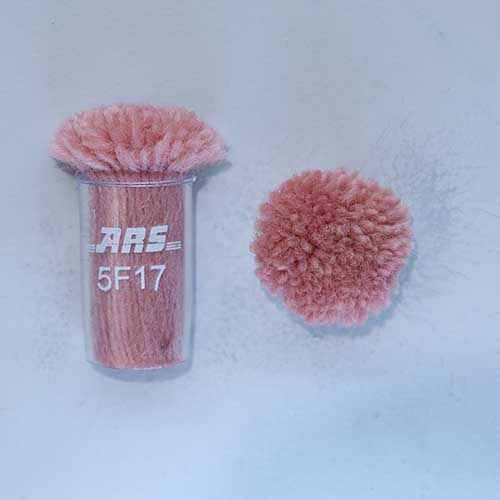 ARS 5F17 Wool Pom