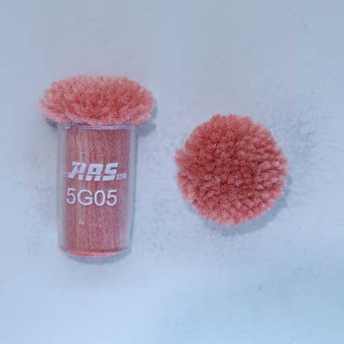 ARS 5G05 Wool Pom