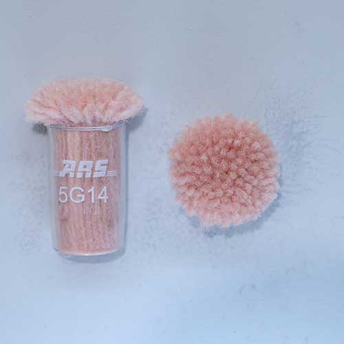 ARS 5G14 Wool Pom