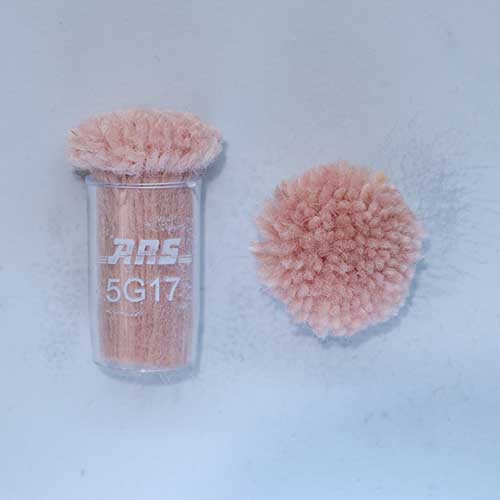 ARS 5G17 Wool Pom
