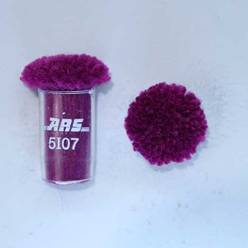 ARS 5I07 Wool Pom
