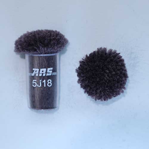 ARS 5J18 Wool Pom