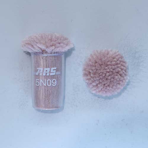 ARS 5N09 Wool Pom